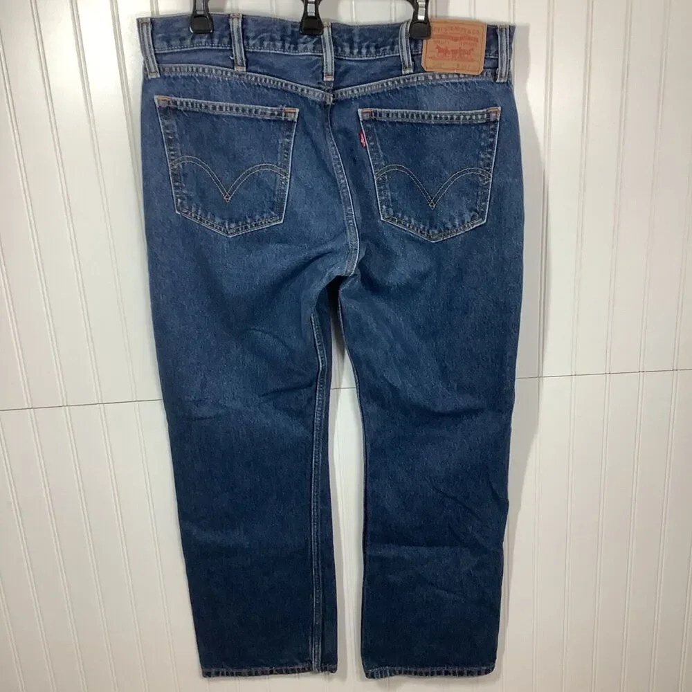 Levi's Jeans Men's 38 x 30* 505 Straight Fit  Blue Denim